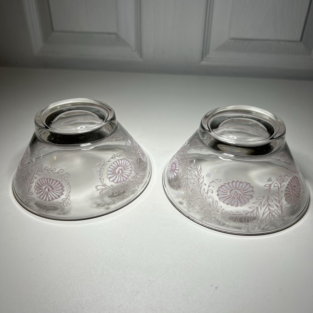 2-Vtg Todd Glass Clear Glass Fruit or Dessert Bowls Pink White‎ Daisy - Picture 6 of 7
